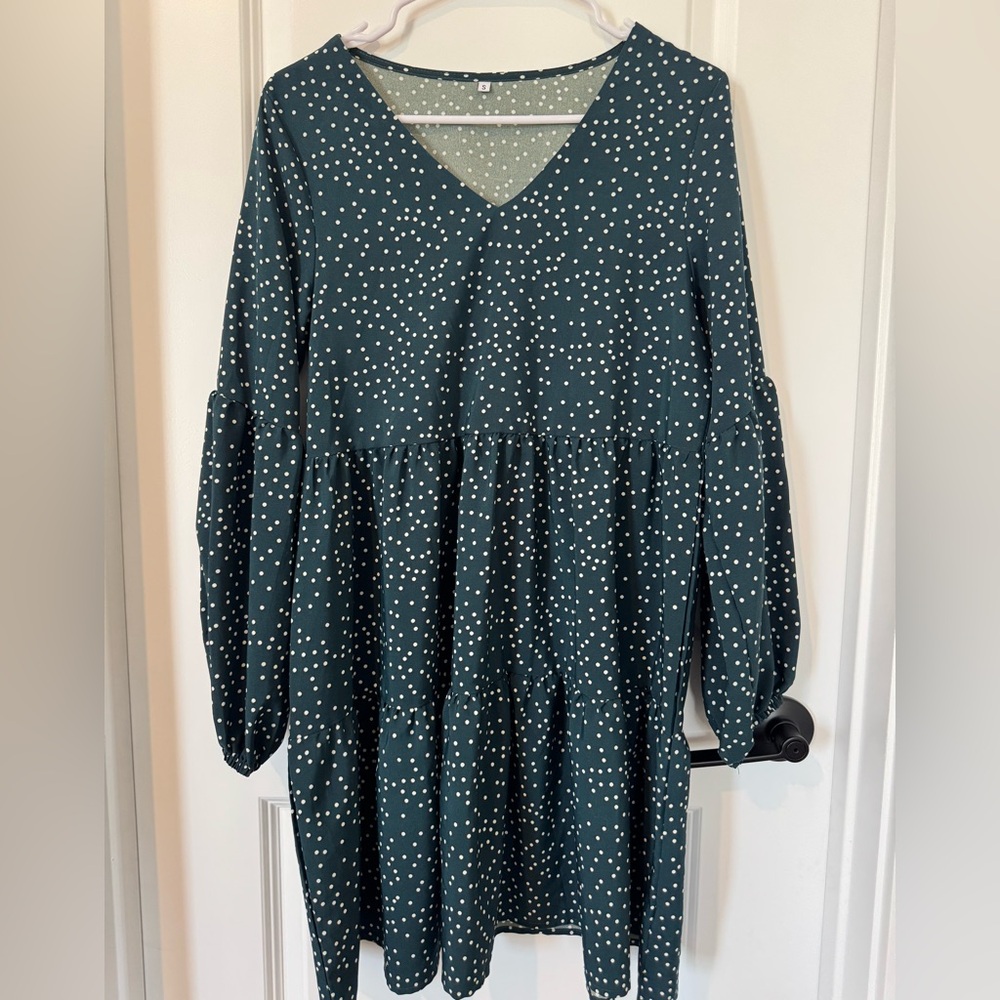 Elegant Green Polka Dot Dress